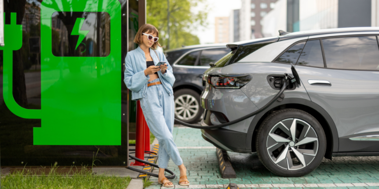 Deducibilidad del vehículo eléctrico para empresas y autónomos