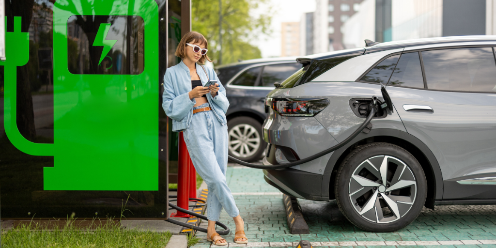 Deducibilidad del vehículo eléctrico para empresas y autónomos