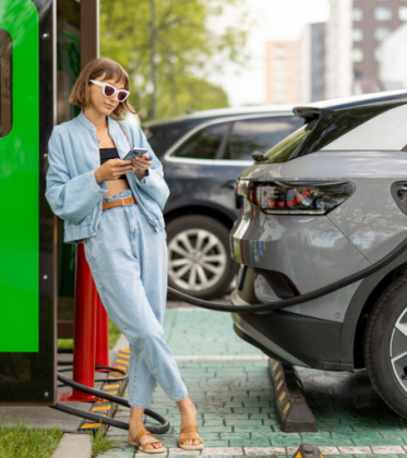 Deducibilidad del vehículo eléctrico para empresas y autónomos